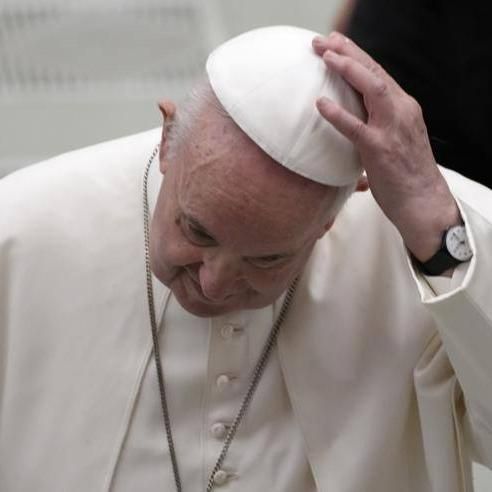 Il Papa e la tensione in Ucraina: «La guerra è una vergogna per tutti, l’umanità brancola nelle tenebre»