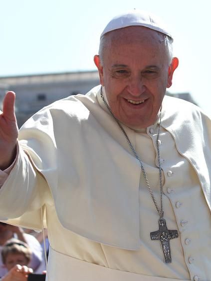 Per il Papa i media digitali sono uno strumento di promozione della pace