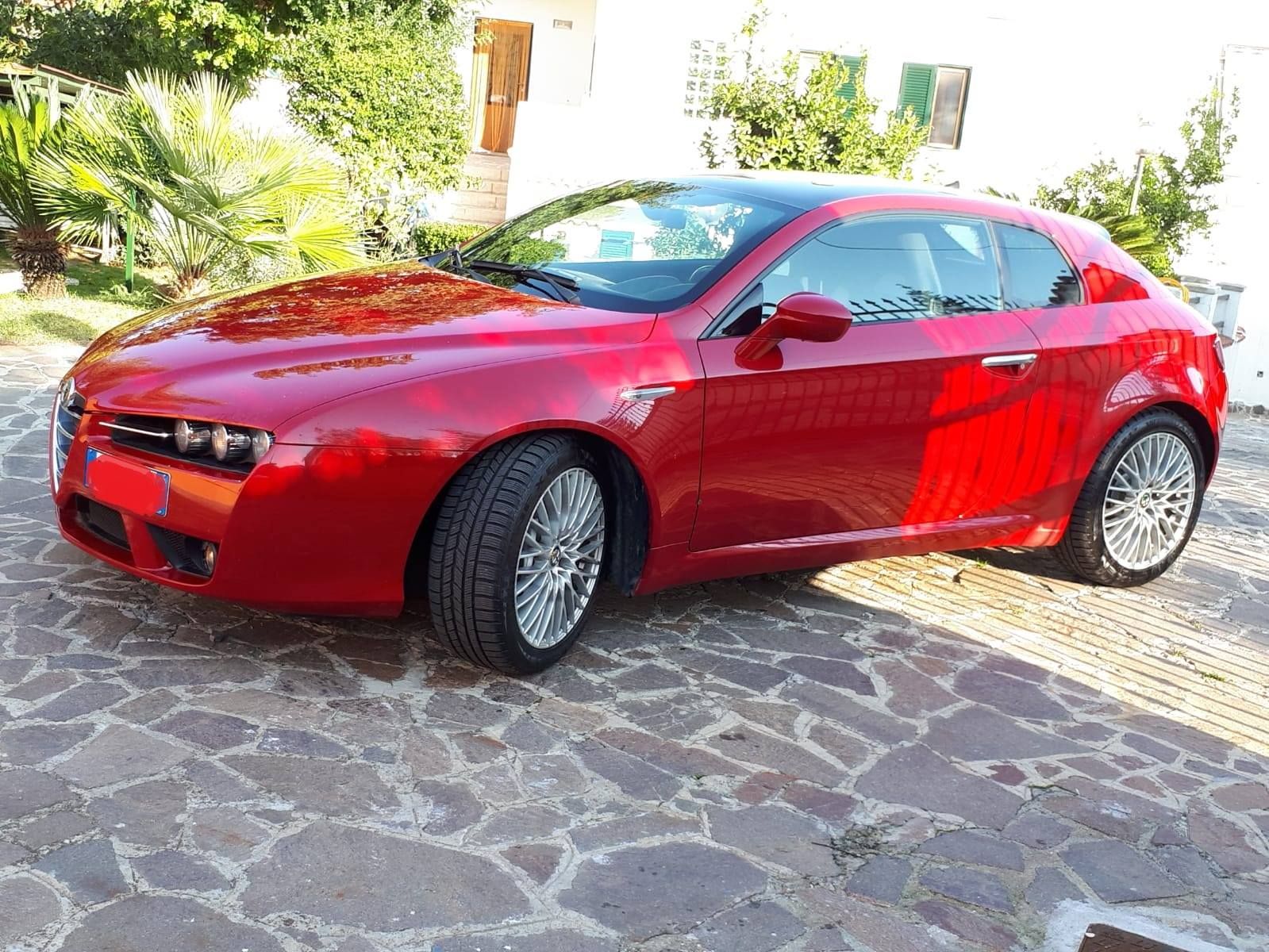 Alfa Romeo Brera 1750 Tbi Sky Windows ad Euro 11.500,00 + p.p.!